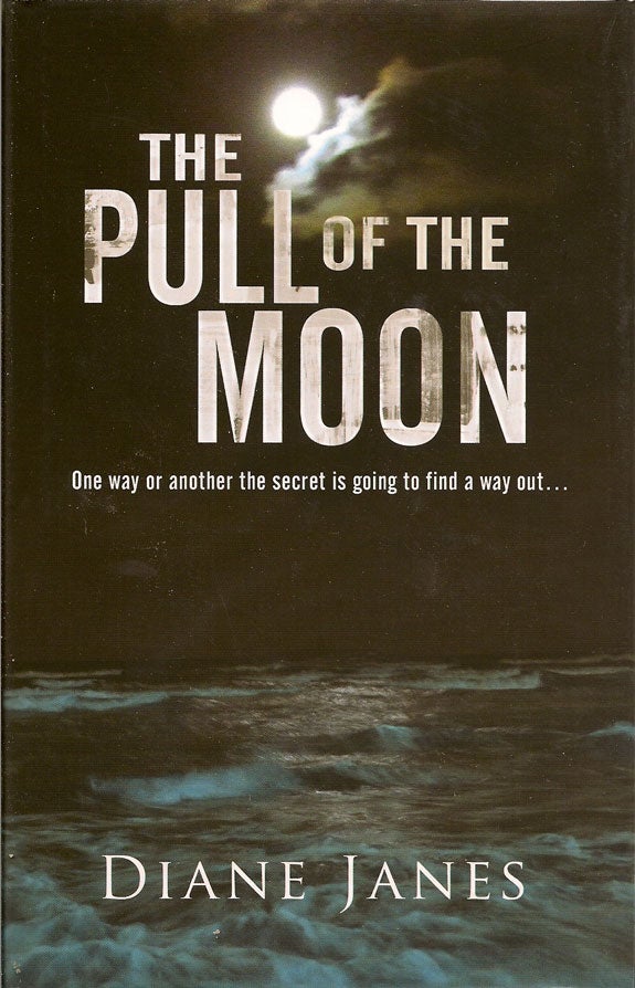 Item #014696 The Pull Of The Moon. DIANE JANES